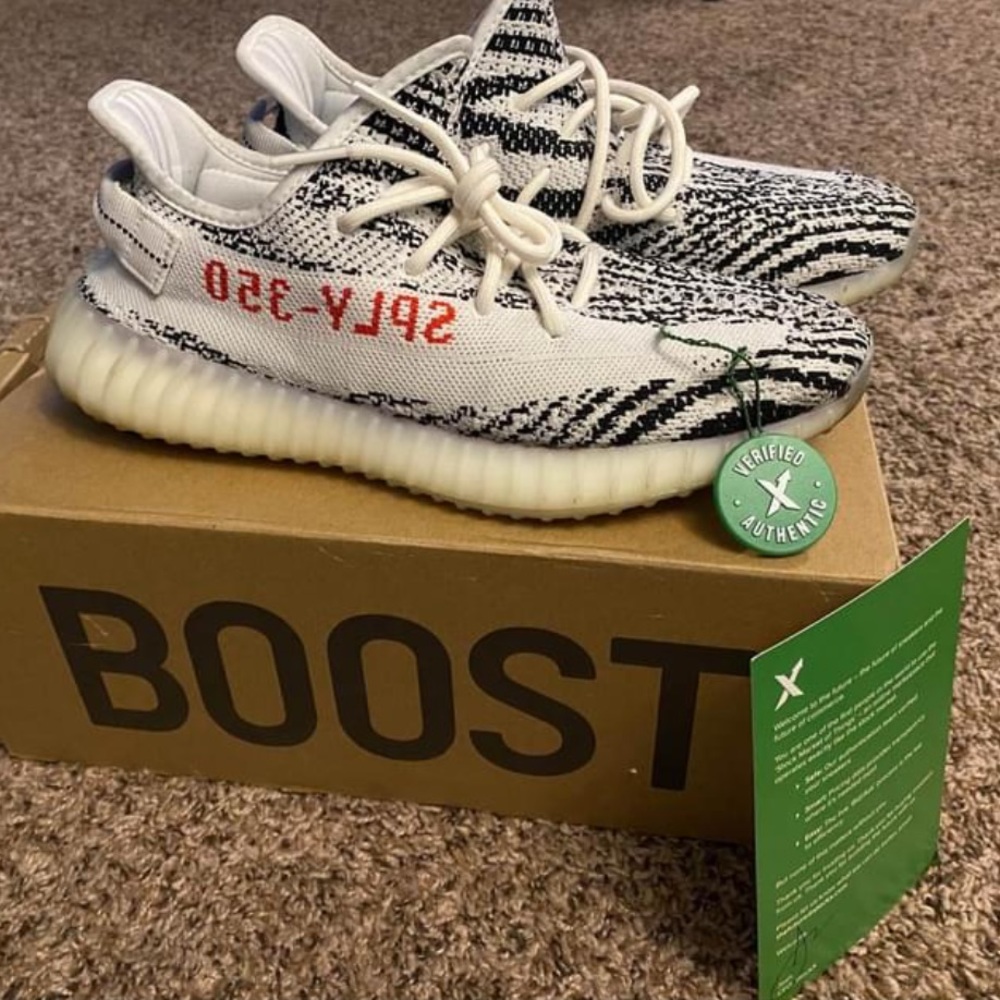 Yeezy 350 Boost V2 (Zebra) / (2018 Release) 🔥✊🏻